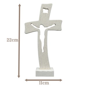 Tischkreuz aus Naturstein – 22 cm – Handgefertigtes Steinkreuz mit ausgefräster Jesus-Figur - gebogene Form